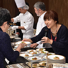 平成28年『10月18日は「冷凍食品の日」～ココロにおいしい、冷凍食品～』イベントの様子