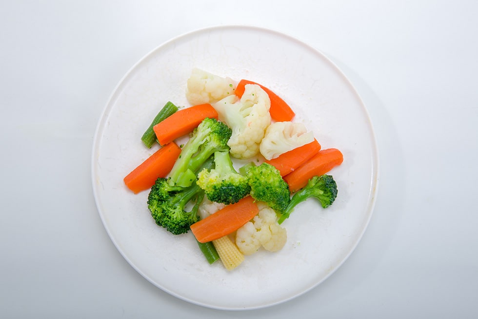 冷凍洋野菜の鮮やかな色はブランチングによるもの。